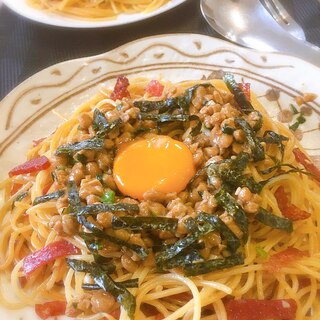 フライパン１つで簡単♪サラミと納豆の和風パスタ♡